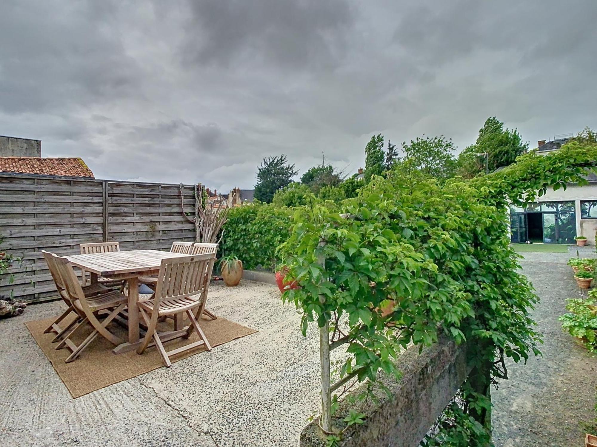 La Terrasse - Charmante Maison Cholet Exteriér fotografie